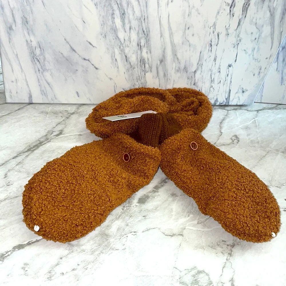 NWT BP Fuzzy Mittens Headband Set